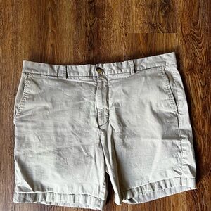 Vineyard Vines Casual Tan Breakers Shorts size 40 men's